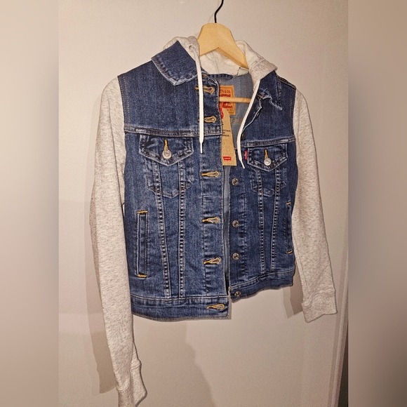 Levis Jean Jacket Boys Girls Blue Denim Gray Hoodie W. Hood Sizs XS BNWTs - Picture 2 of 6